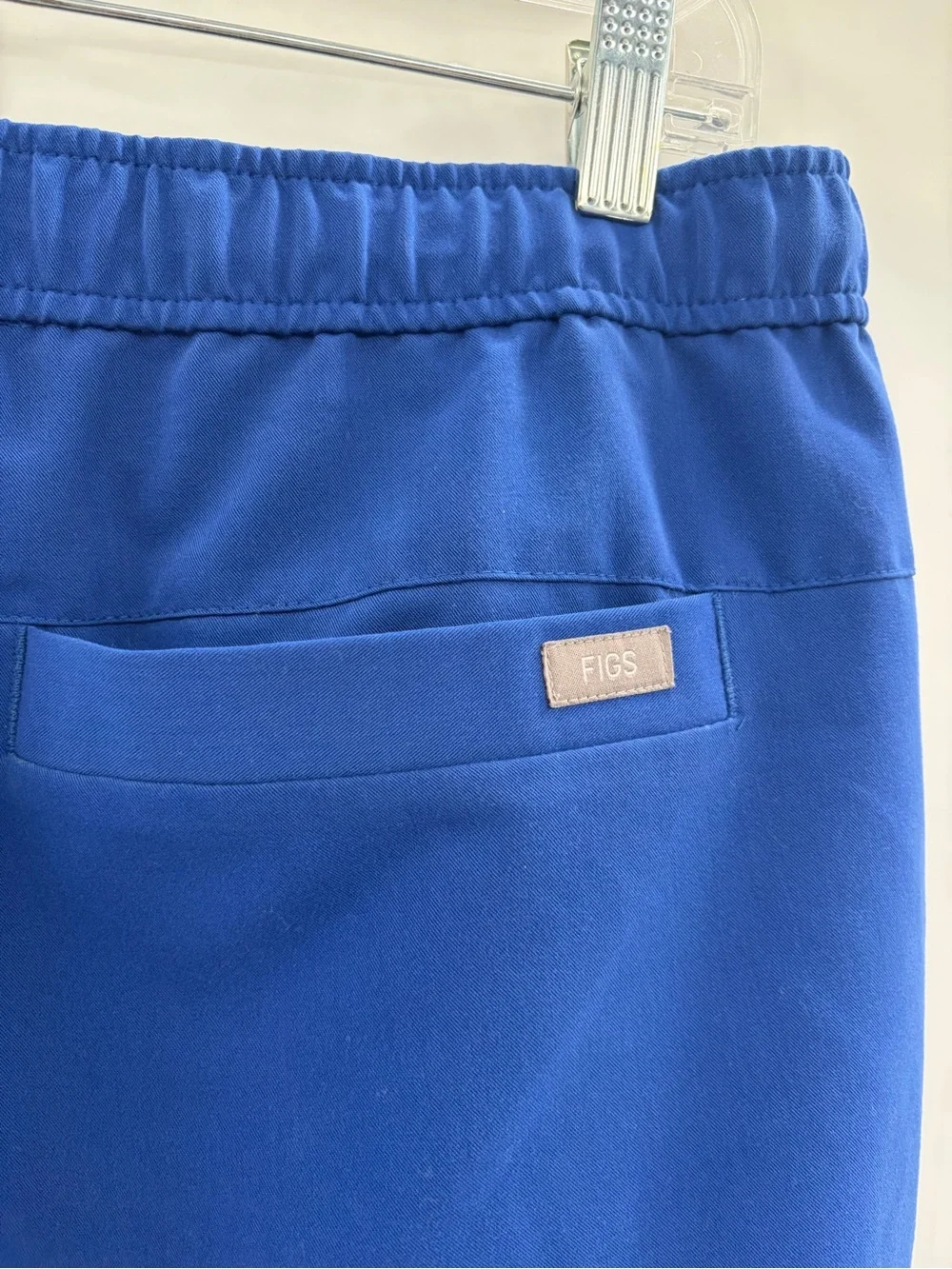 Figs Men’s Tansen Jogger Scrub nurse blue Pants Size medium Style MXXSW2004